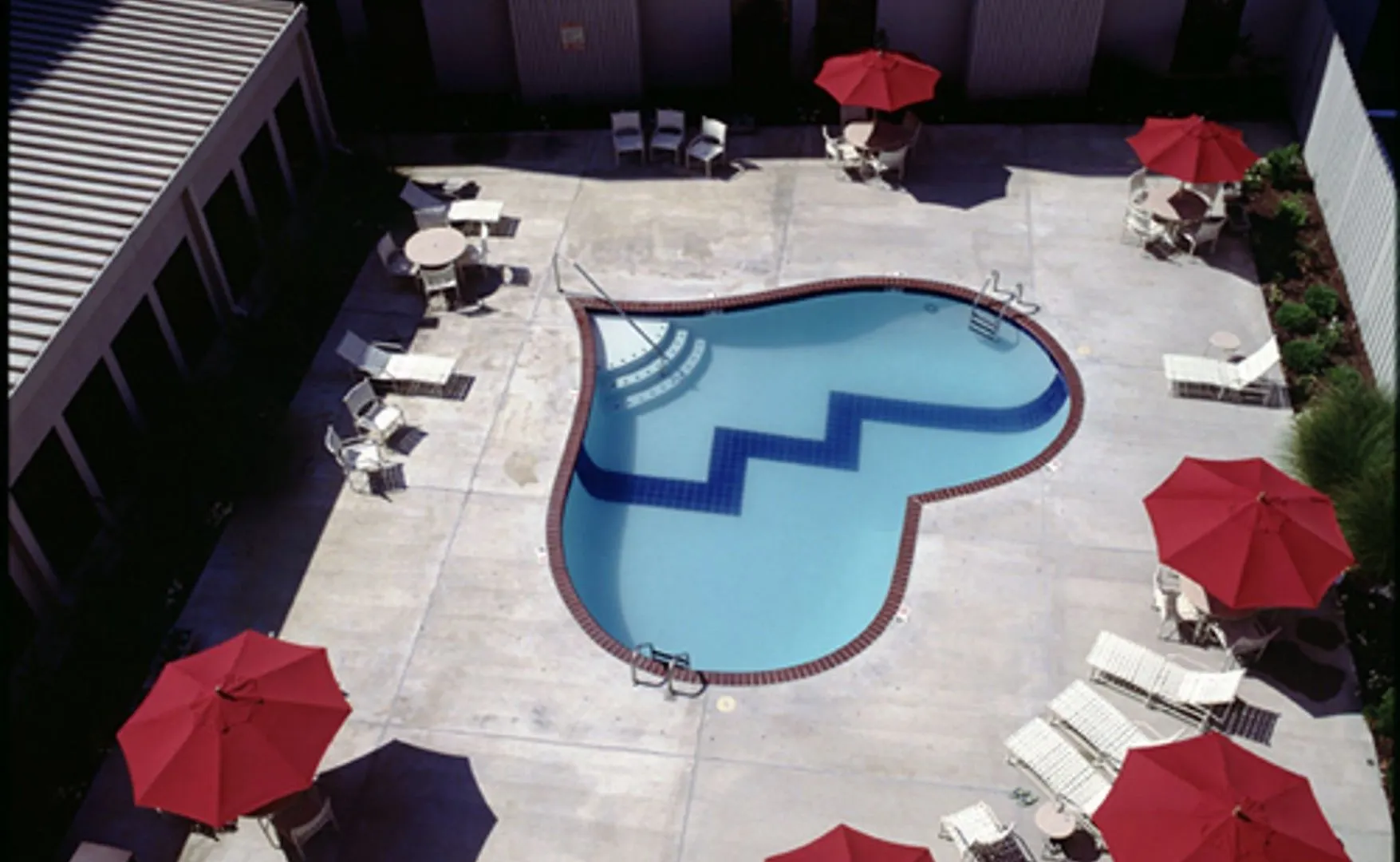Elvis Presley'S Heartbreak Hotel Memphis USA