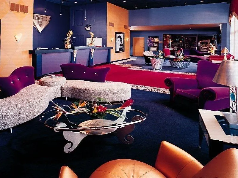 Elvis Presley'S Heartbreak Hotel Memphis